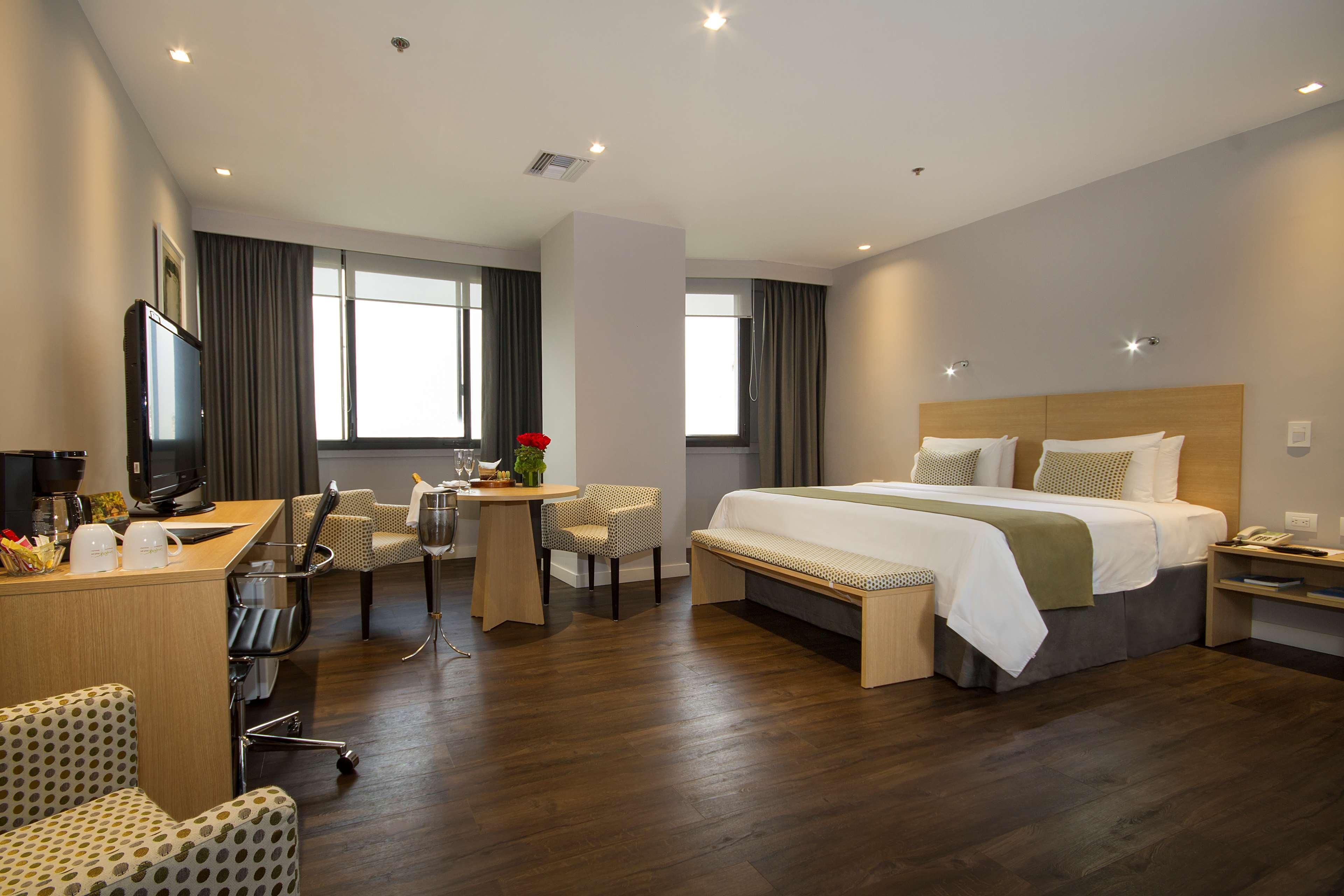 Unipark By Oro Verde Hotels جواياكيل المظهر الخارجي الصورة