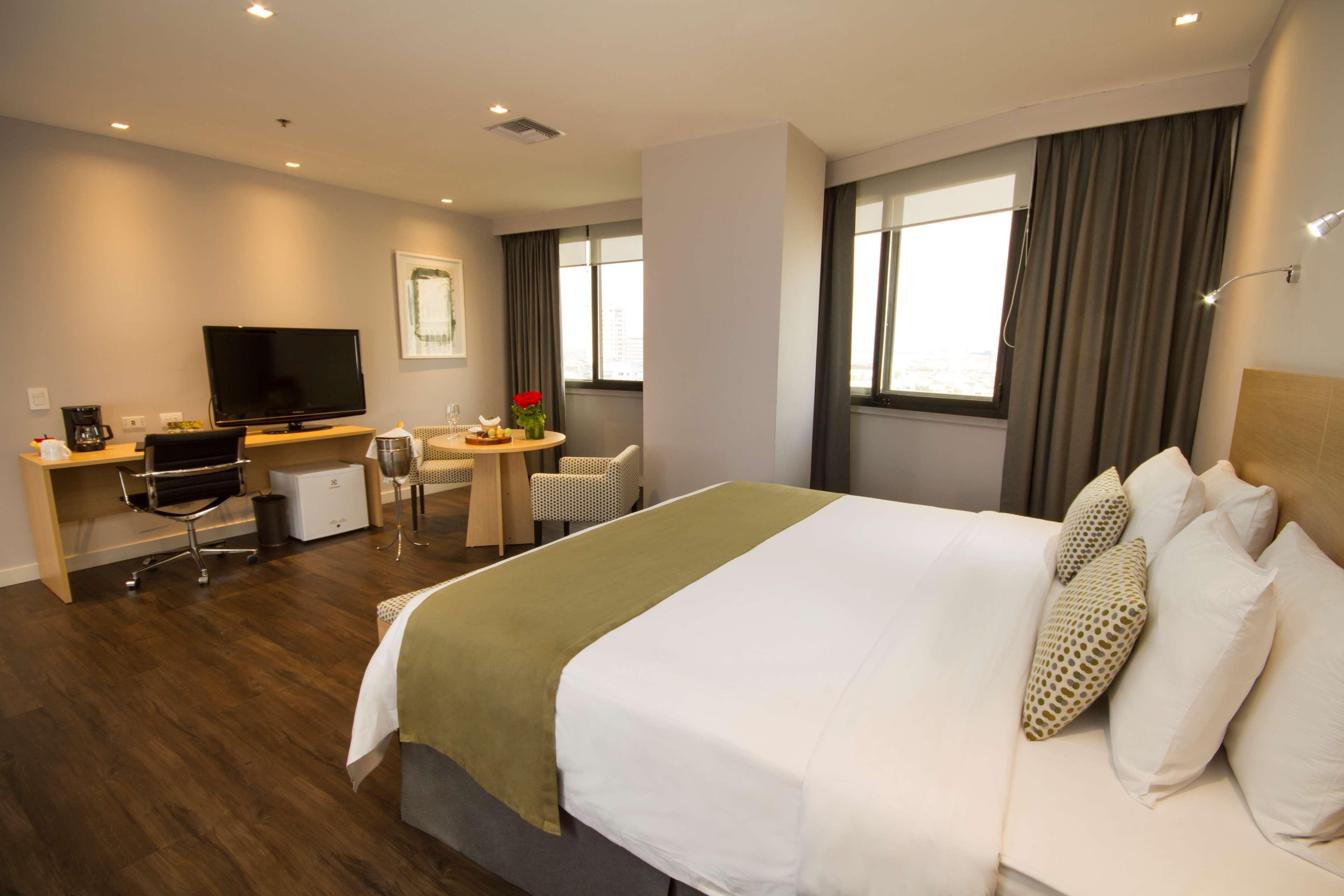 Unipark By Oro Verde Hotels جواياكيل المظهر الخارجي الصورة