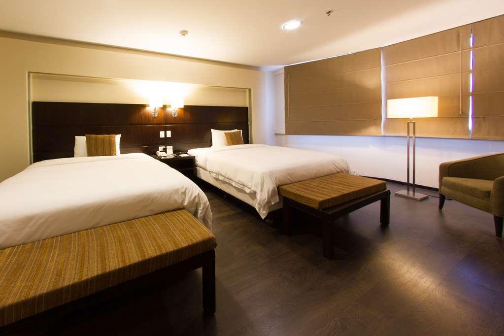 Unipark By Oro Verde Hotels جواياكيل الغرفة الصورة