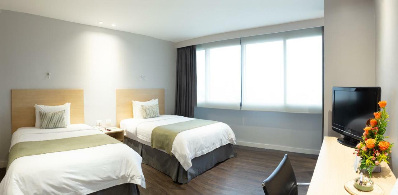Unipark By Oro Verde Hotels جواياكيل المظهر الخارجي الصورة