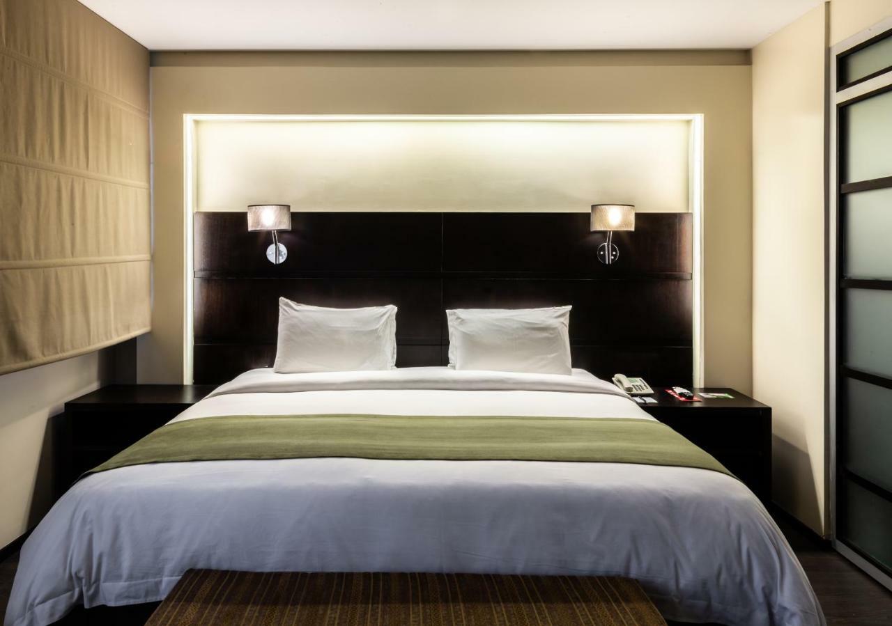 Unipark By Oro Verde Hotels جواياكيل المظهر الخارجي الصورة